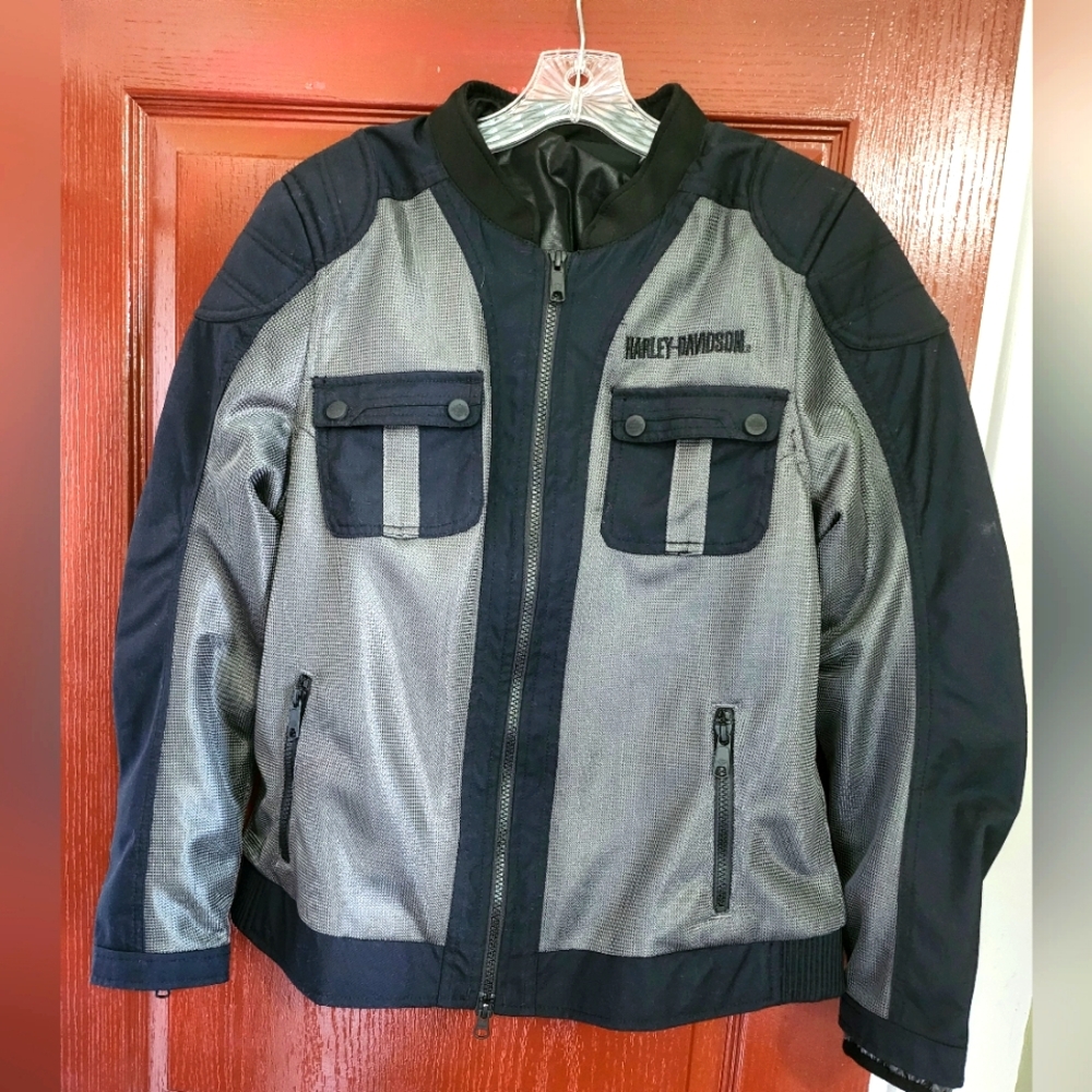 NWT Harley Davidson Women's Zephyr mixed media jacket, size Large